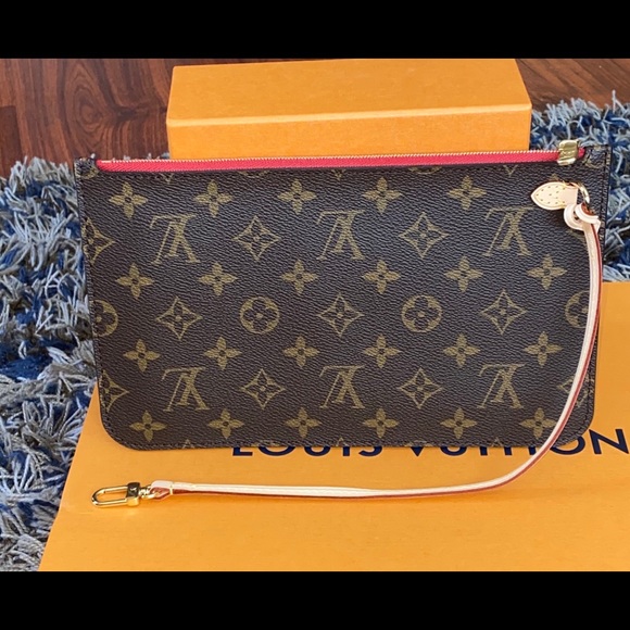 Louis Vuitton Handbags - Authentic Louis Vuitton Neverfull Pouch/wristlet Monogram cerise 2021